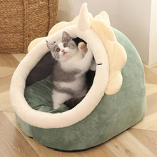 Load image into Gallery viewer, Plush Enclosed Egg-Shaped Cat Bed - Shaggy Waggy Pets